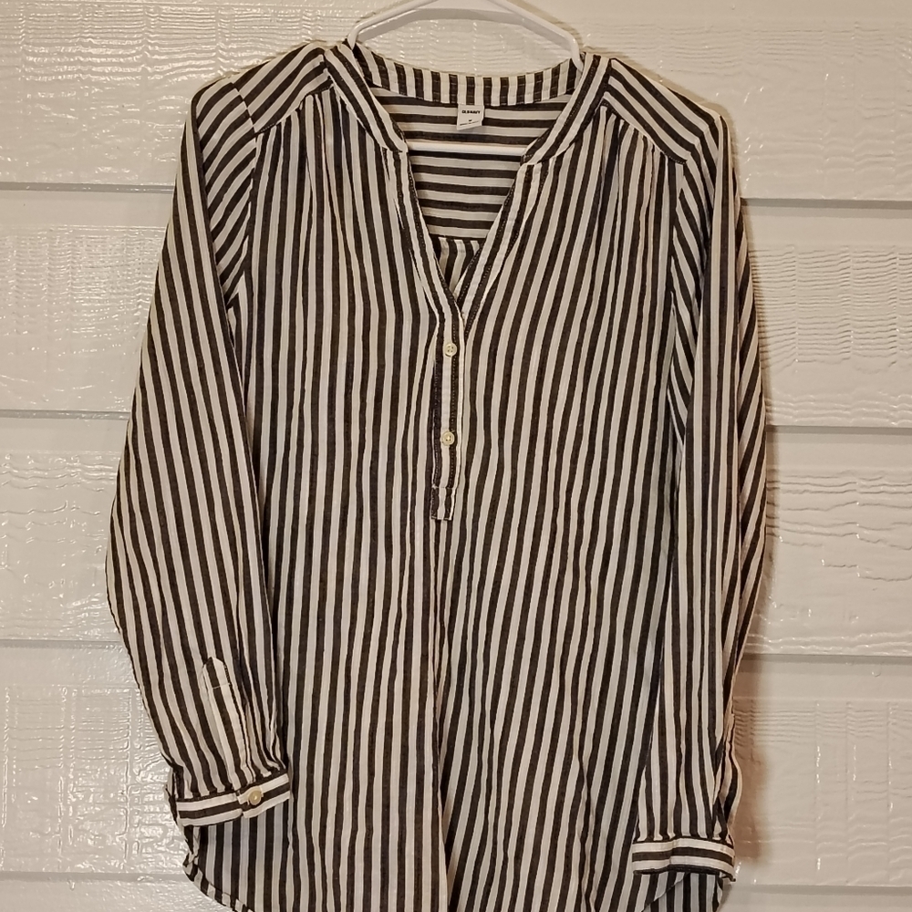 Old Navy  Striped Long Sleeve Half Button Pullover Shirt Casual Nautical, size M